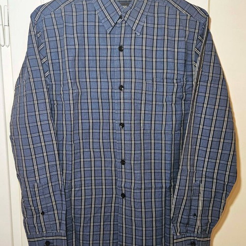 Guess men's plaid shirt, size M, cotton