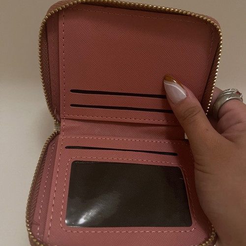 Women's wallet new with pearl zipper and multiple compartments