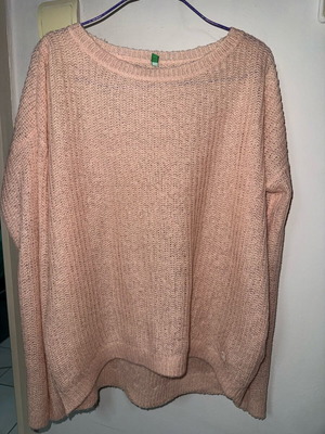 Benetton pink sweater used, kids 11-12 years 2XL