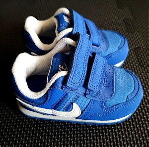 Παιδικά sneakers Nike μπλε αφόρετα νούμερο 19,5