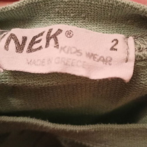Nek Kids Wear sweatshirt for 2-year-old boy like new, green