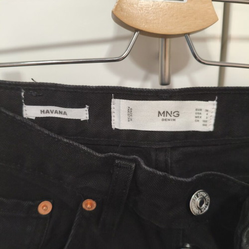 Mango Havana Black High-Waisted Straight Leg Crop Jeans like new, size 36