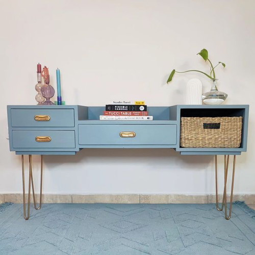 Retro recycled console like new with wicker basket