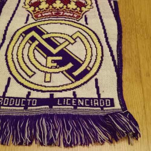 Real Madrid 90s scarf new official product