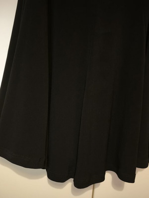 Skirt used, black, size M 38 10, elastic waist
