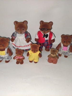 Sylvanian Families Tembertop Brown Family 7 Bears like new