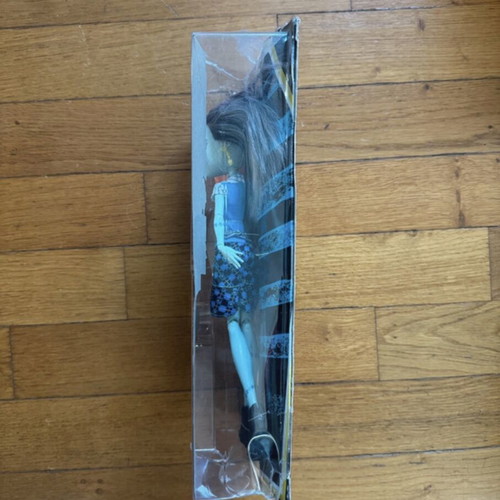 Monster High Frankie Stein Doll original wave 2 new