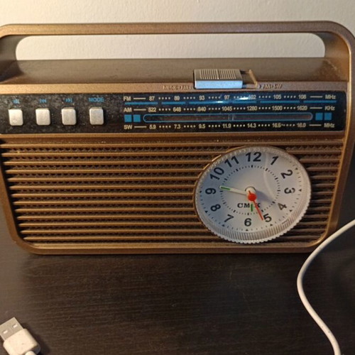 CMiC MK190 radio like new