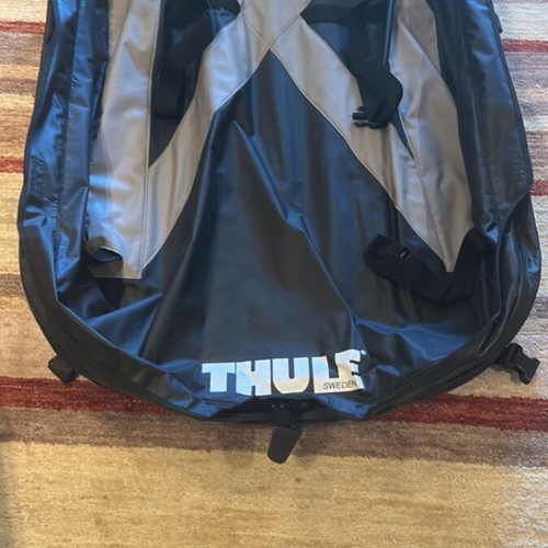 Thule Ranger 90 Flexible Roof Bag like new