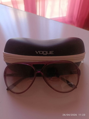 Vogue purple sunglasses like new