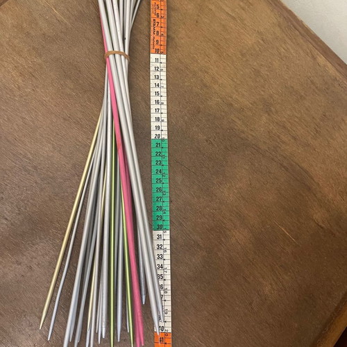Vintage knitting needles used, set