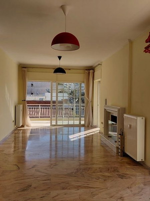 Μεζονέτα 132 τ.μ. στη Γλυφάδα Τερψιθέα με 3 υπνοδωμάτια και θέα θάλασσα