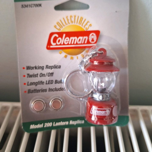 Coleman Lantern Model 200 keychain new, red