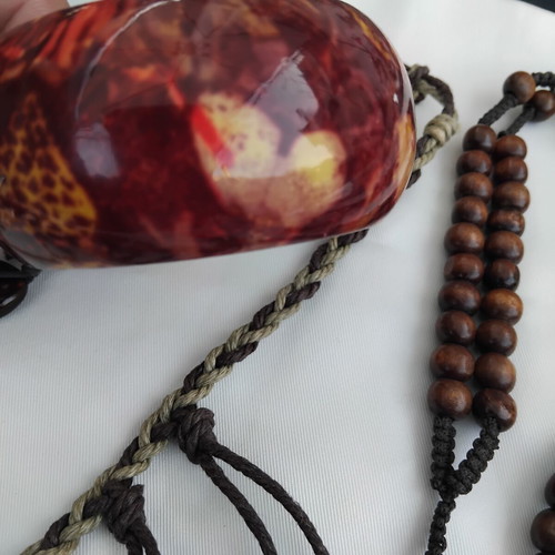 Handmade ethnic accessories like new, natural materials