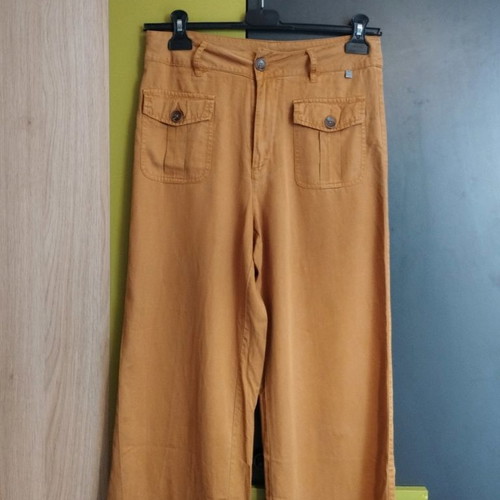 Attrattivo women's pants used, size M/L