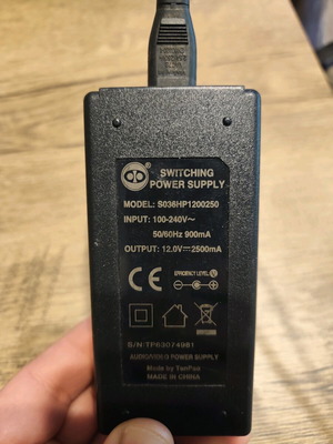 Transformer 12V 2500mA used, DC 12V