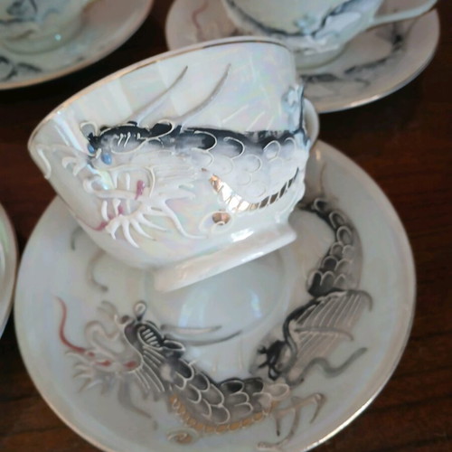 Vintage coffee-tea cups set of 5 with embossed dragon design, porcelain like new