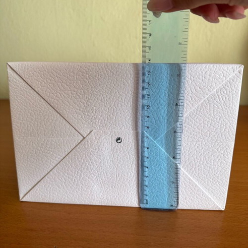 Dior white bag like new made of thick paper