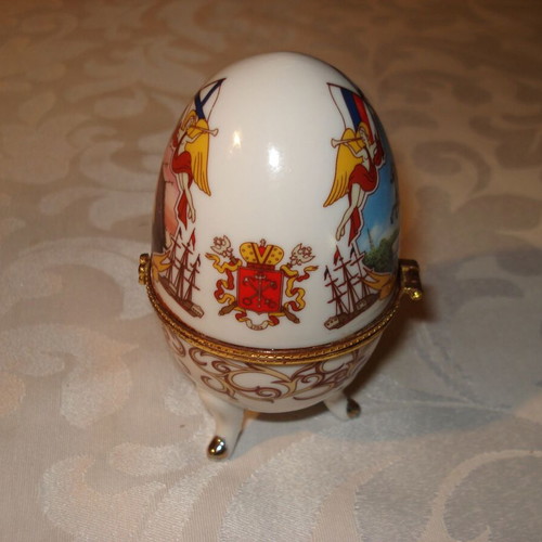 Porcelain decorative egg ACKO used