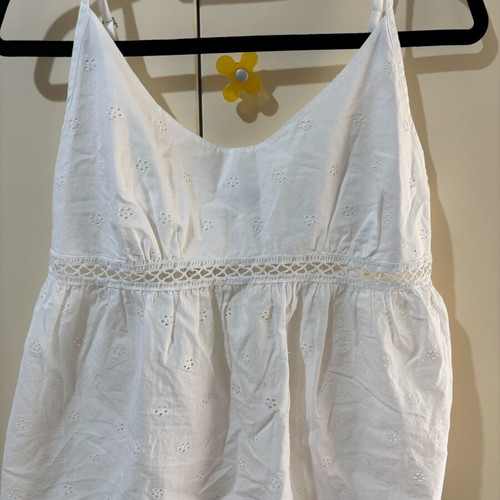 Benetton white t-shirt new size L