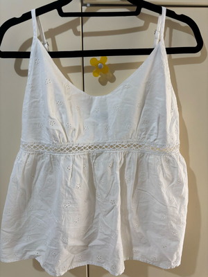 Benetton white t-shirt new size L