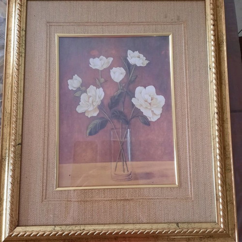 Frames like new with golden frame and white lilies and roses theme