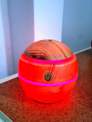 Ultrasonic Aroma Mini Atomization Humidifier 200ml with Color Changing LED like new