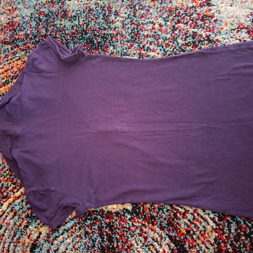Stradivarius summer t-shirt no Small like new, purple