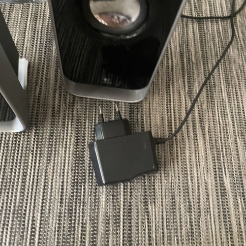 Logitech floor speakers like new, ideal for gaming