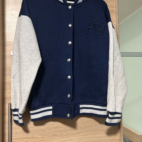 Pink Woman college jacket used, gray and blue, size L