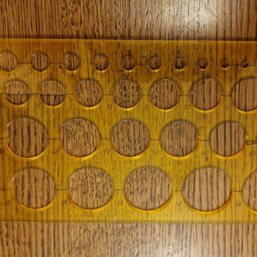 Stencil circles like new