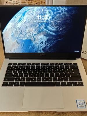 Huawei MateBook D14 laptop like new, AMD Ryzen 5, 8GB RAM, 512GB SSD