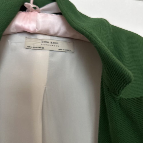 Zara women's green cypress coat with loose fit and large pockets