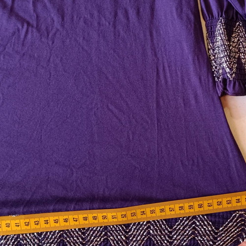 Purple blouse with elastic like new, size 3