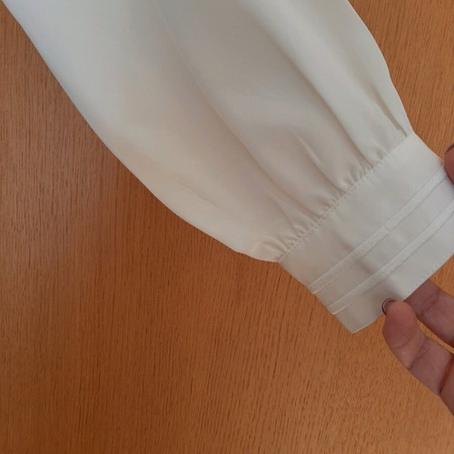 Vintage shirt like new, white, size M