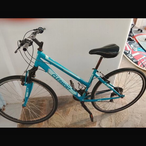 Blue men's bicycle like new