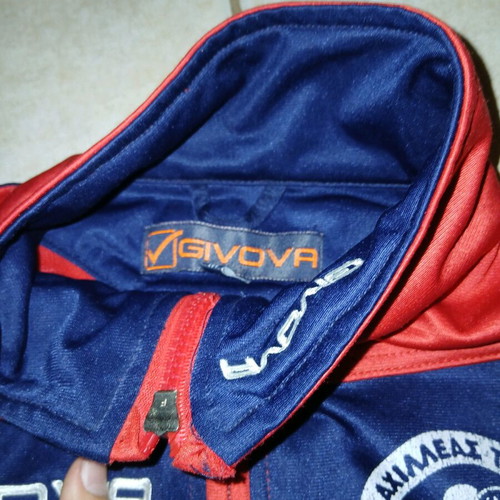 Givova red jacket like new, size M