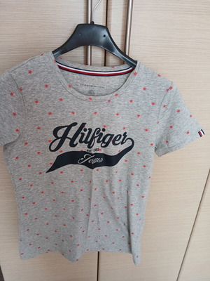 Tommy Hilfiger T-shirt like new, gray, size XS
