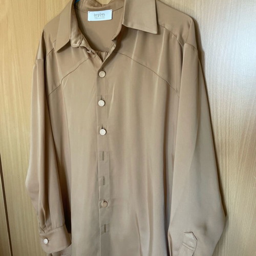 Arpyes shirt S/M new, beige, satin texture