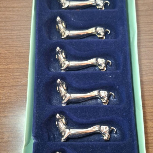 Set of 6 vintage knife rests silver plate dogs used