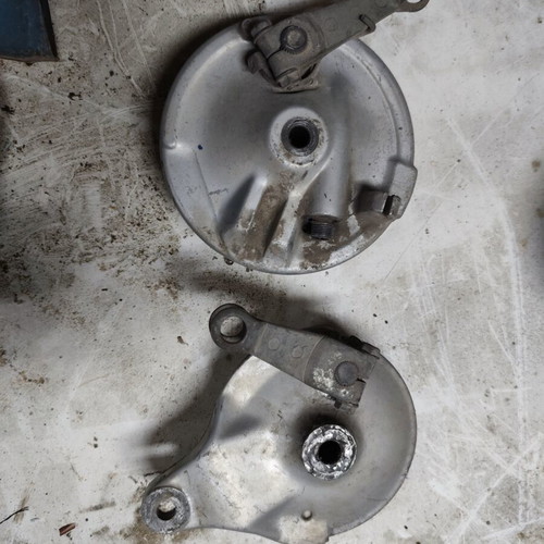 Honda C50 Brake Shoes Set used, genuine
