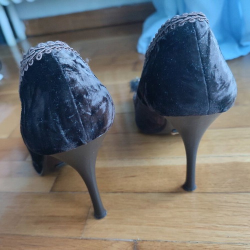 Tsakiris Mallas velvet peep toe heels like new, brown, size 36