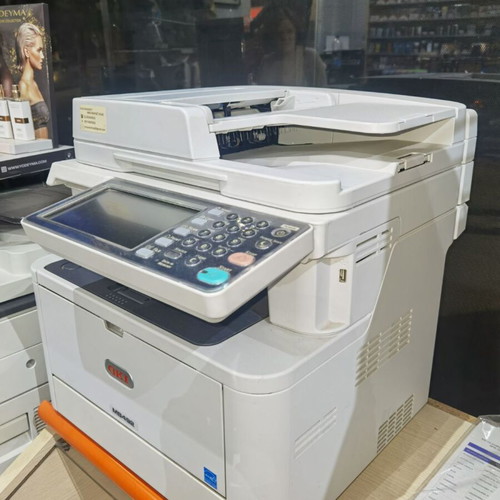 OKI MB492dn black and white LED photocopier with automatic feeder and duplex scanning like new