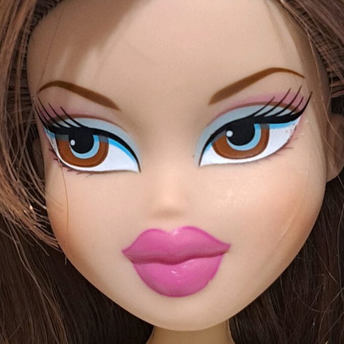 Bratz Sisterz Kiani doll used nude with flaws