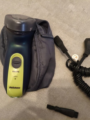 Philips Philishave HQ5812 electric shaver for parts or repair
