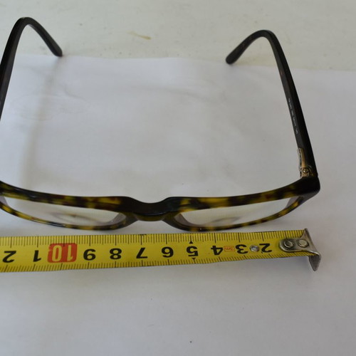 Tom Ford TF5083 eyeglasses used, frame 140