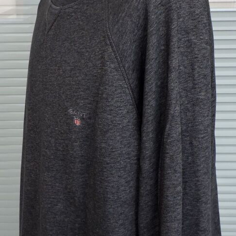 Gant men's grey long sleeve sweatshirt size 4XL like new
