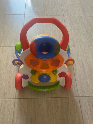 Chicco проходилка употребявана за първи стъпки
