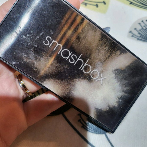 Smashbox eyeshadow palette used, barely used