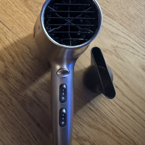 Christina Aguilera Hairdryer 2200W used with Paris Hilton brush gift